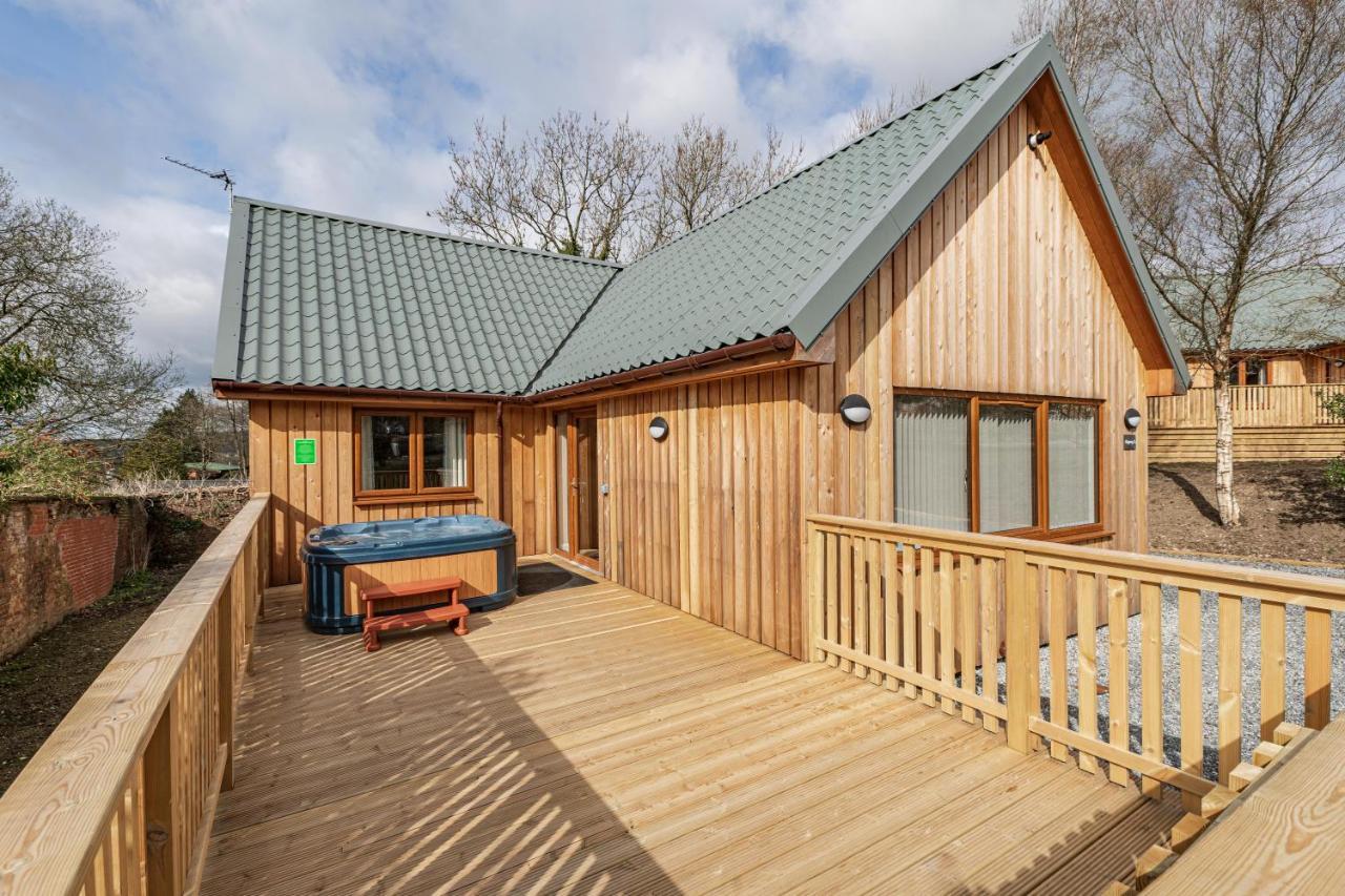 Osprey Lodge 1 With Hot Tub Newton Stewart Exterior foto